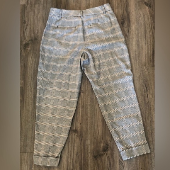 Banana Republic Gray Plaid Ankle Pants - Picture 4 of 8